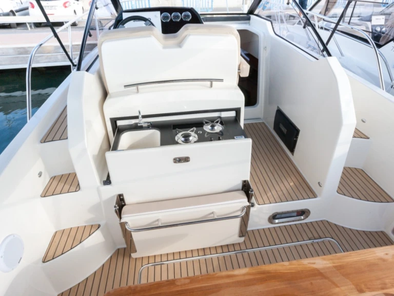 Wynajem w Marsylia- Quicksilver Activ 875 Sundeck na SamBoat