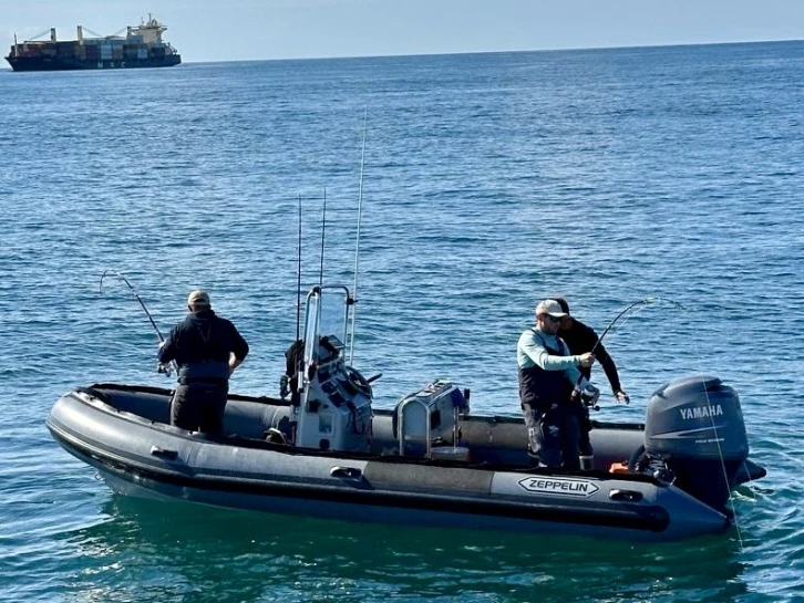 Wynajem Łódż półsztywna Zeppelin z patentem 
