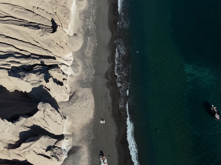 Wynajmij Poseidon Black Edition w Agía Kiriakí