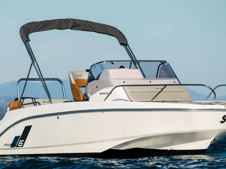 Wynajem łodzi Port de Barcelona tanio Flyer 6.6 SUNdeck