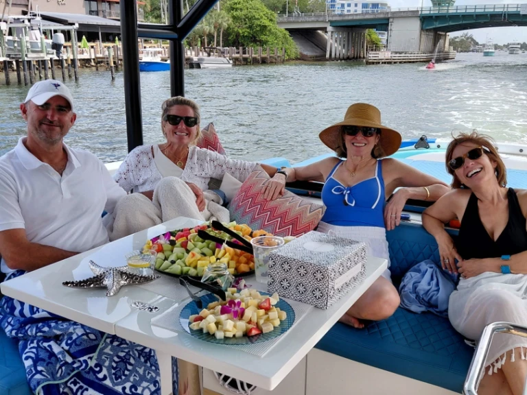 Wynajem Luksusowy jacht D Antonio z patentem 