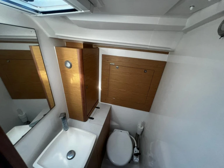 Wynajem łodzi Dufour Dufour 390 Grand Large w Sývota na SamBoat 