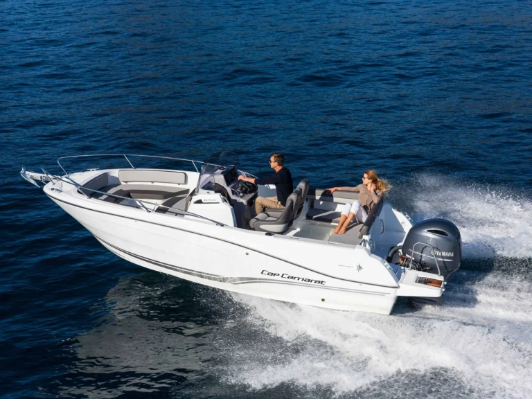 Wynajem Motorówka w Positano - Jeanneau Cap Camarat 6.5 CC Serie 3