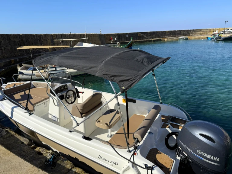 Wynajmij Motorówka z lub bez skippera Karel w Xemxija