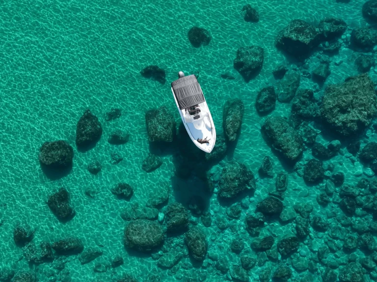 Wynajem Motorówka Barqa z patentem 