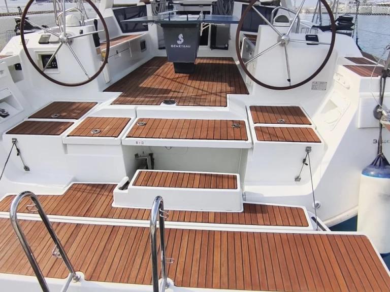 Wynajem łodzi Paleros Marina tanio Oceanis 45