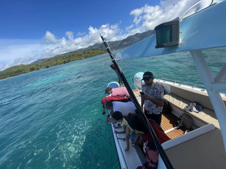 Wynajem Motorówka fisherman z patentem 