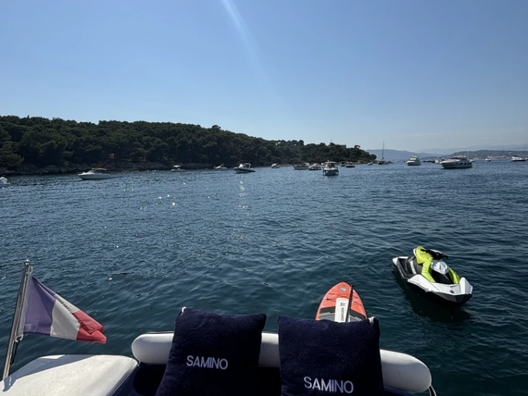 Wynajmij Sunseeker Commanche 40 w Cannes