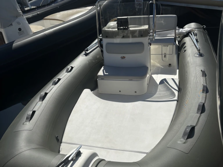 Wynajem w Porto-Vecchio- Capelli 500 moteur 2 temps na SamBoat