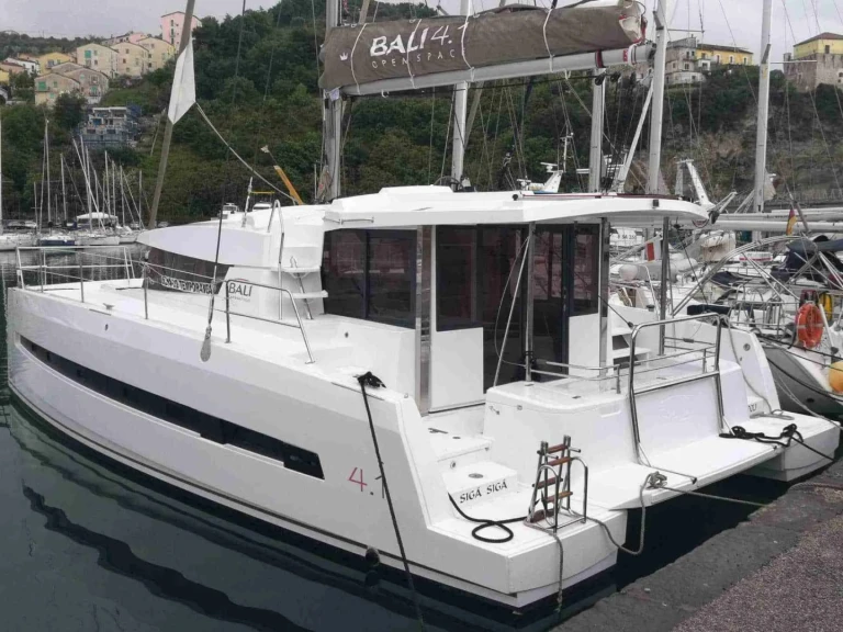 Wynajem łodzi Bali Bali 4.1 w Agropoli na SamBoat 