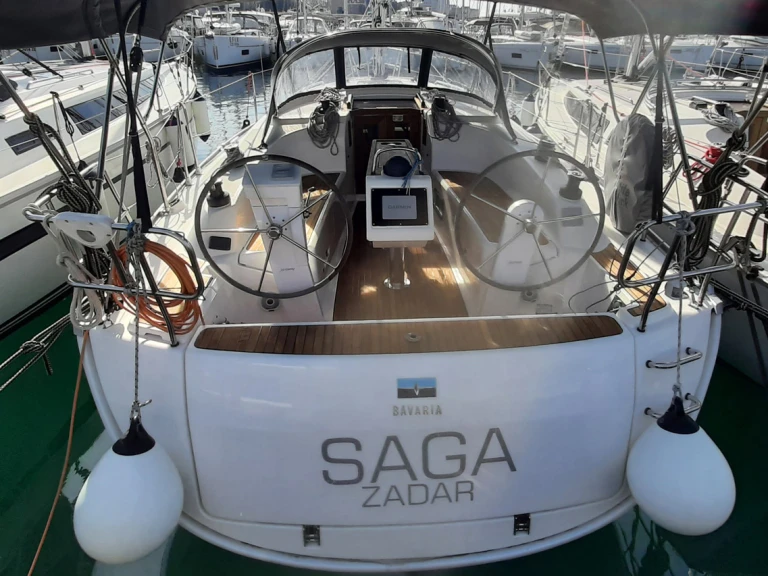 Wynajem łodzi Zadar tanio Cruiser 34
