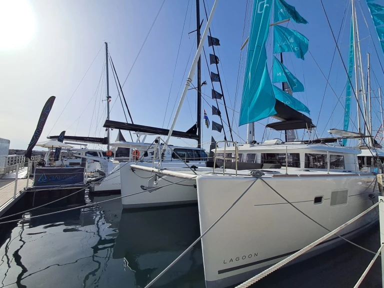 Wynajem łodzi Lagoon Lagoon 450 F w Marsylia na SamBoat 