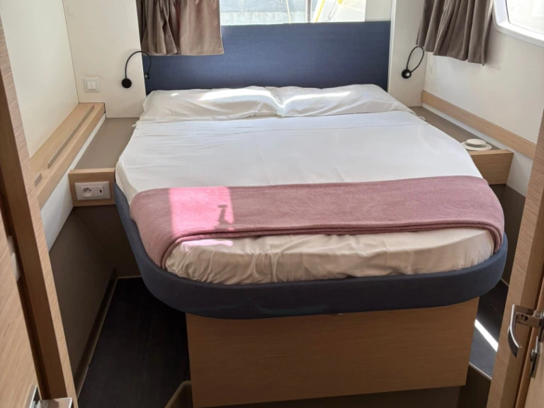 Wynajem w Furnari- Fountaine Pajot Astrea 42 na SamBoat