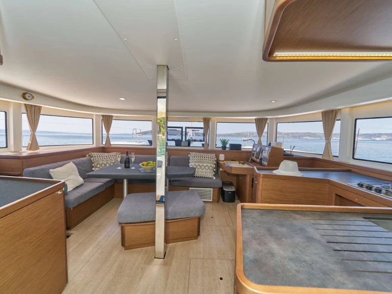 Wynajem łodzi Lagoon AURA w Kastel Gomilica na SamBoat 