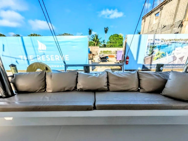 Wynajmij Katamaran z lub bez skippera Bali w Nassau