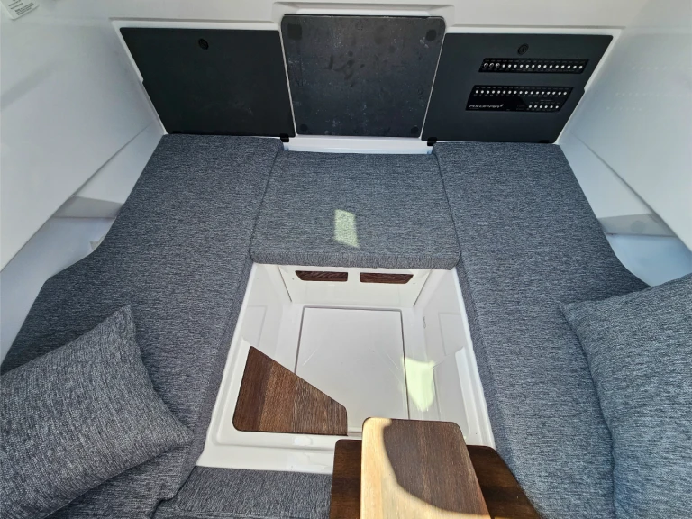 Wynajem w Donji Seget- Axopar Axopar 29 XC Cross Cabin na SamBoat