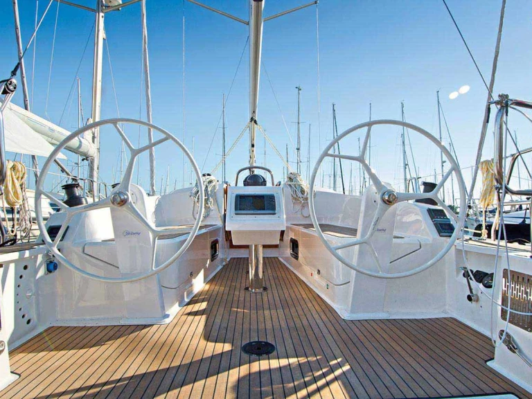 Wynajmij Bavaria Cruiser 37 w Zadar