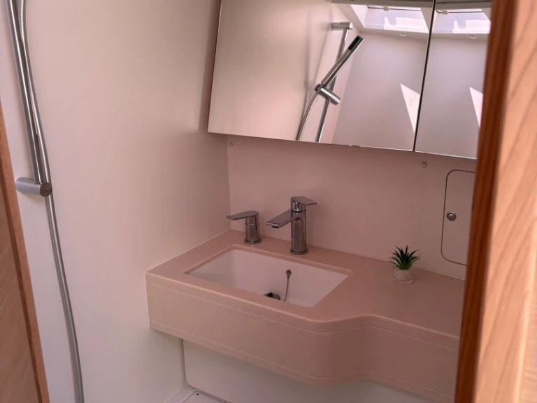 Wynajmij Żaglowiec z lub bez skippera Dufour w Furnari