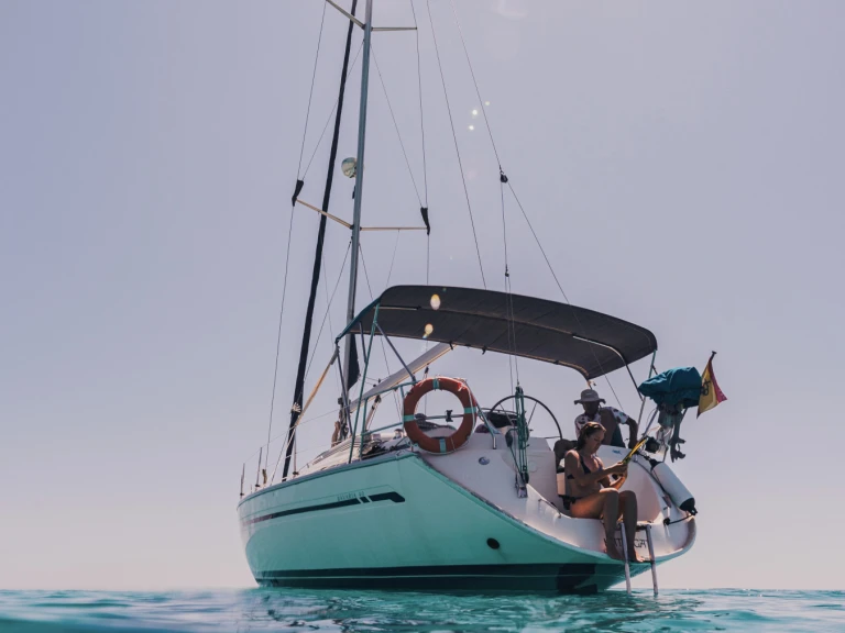 Wynajem łodzi Bavaria Bavaria 40 w Mahon na SamBoat 