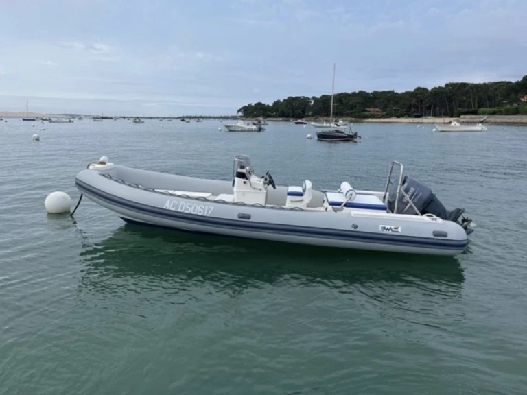 Wynajem łodzi Bwa Bwa 750 w Arcachon na SamBoat 