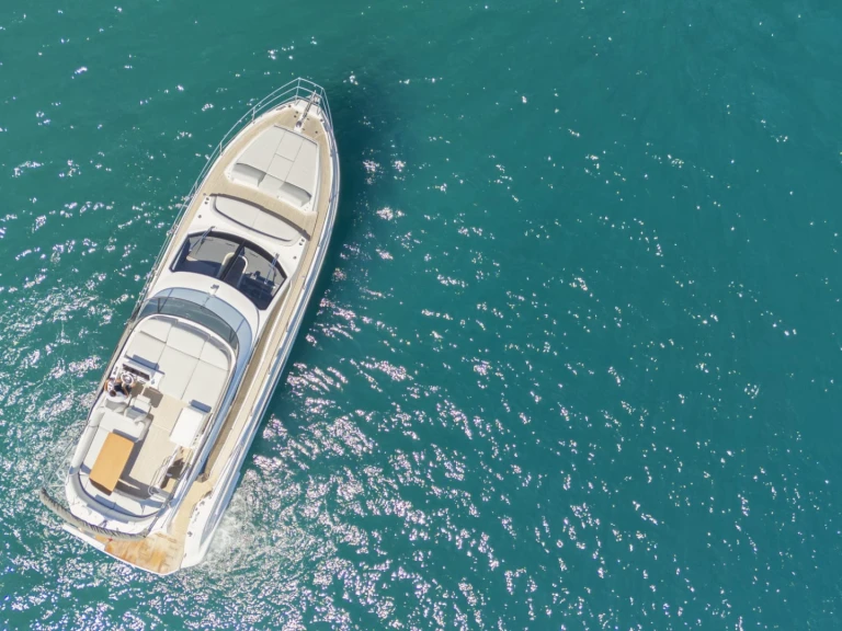 Wynajem łodzi Azimut Azimut 53 Fly w Tivat na SamBoat 