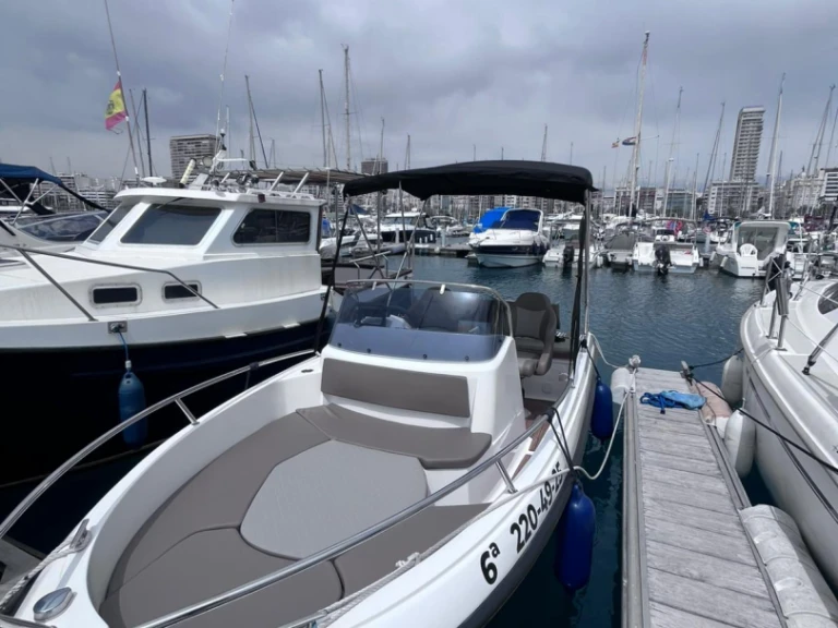 Wynajem łodzi Port d'Alicante tanio 530 Sport