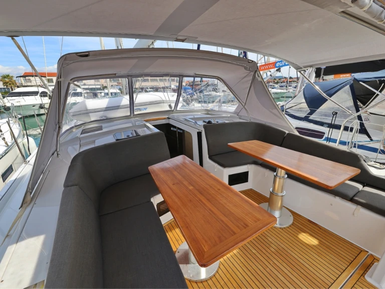 Wynajem w Pirovac- Hanse Hanse 410 na SamBoat