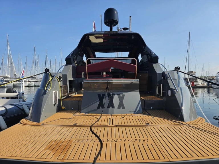 Wynajem łodzi Biograd na Moru tanio Mirakul 40