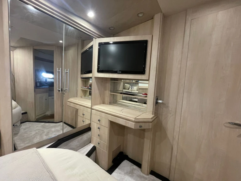 Wynajmij Bayliner Sarnico 65 w San Vito Lo Capo