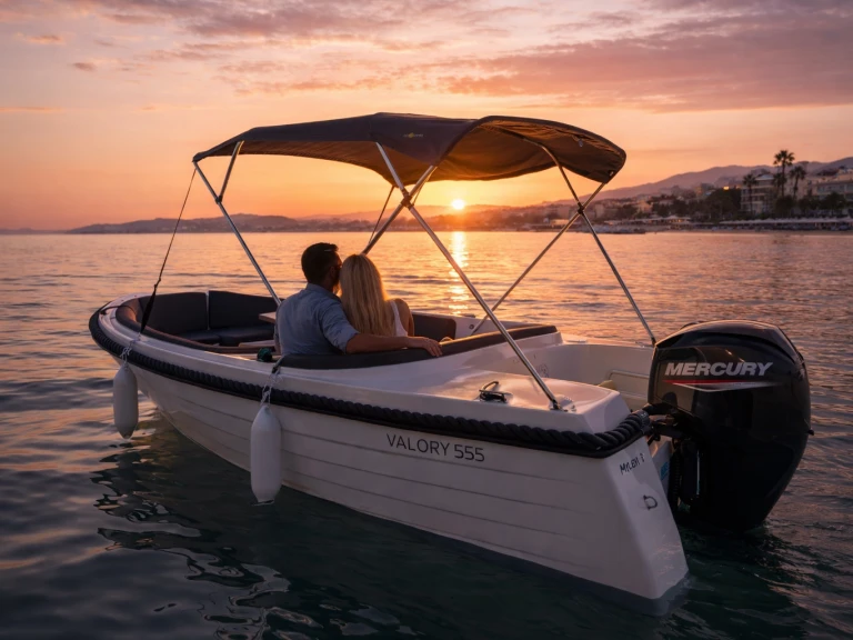 Wynajem w Vieux Port de Cannes- boatbuilding motor yacht boatbuilding motor yacht valory 555 na SamBoat