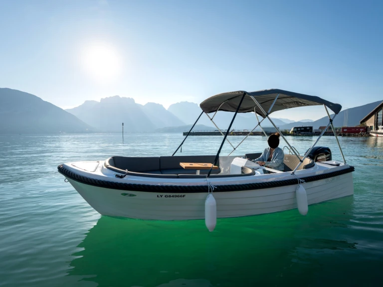 Wynajem łodzi boatbuilding motor yacht boatbuilding motor yacht valory 555 w Vieux Port de Cannes na SamBoat 