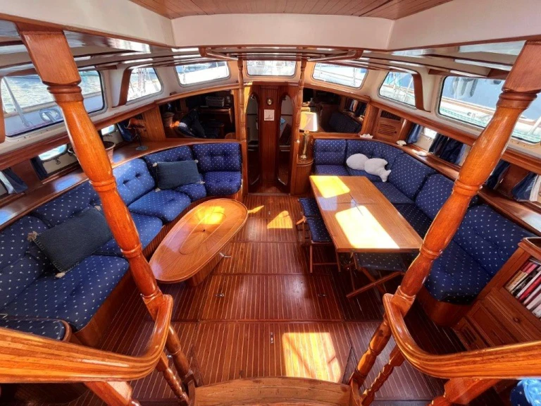 Wynajem Żaglowiec w Hyeres - Ta Chiao Scorpio 72