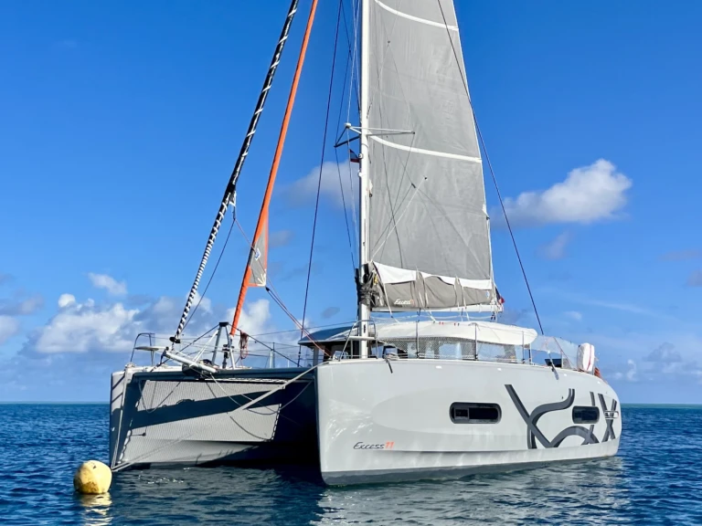 Wynajmij Excess Excess 11 w Papeete