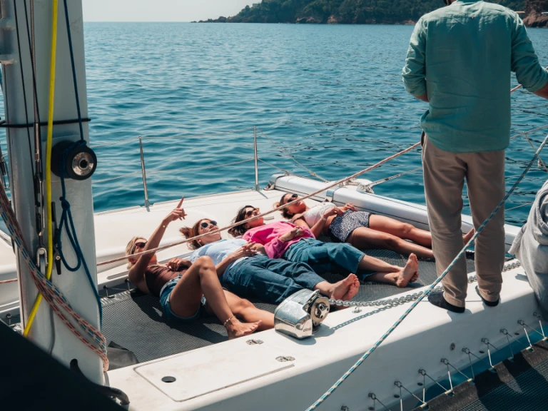 Lombardini Lady Hawke 39 Cabrio między profesjonalistami a osobami prywatnymi w Mandelieu-la-Napoule