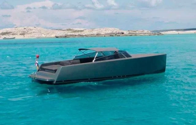 Wynajem w Marina Botafoch- VanDutch VanDutch 40 na SamBoat