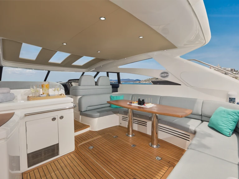 Wynajem Motorówka w Marina Botafoch - Princess Princess V58