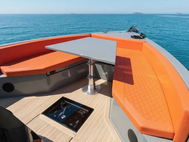 Wynajem Motorówka w Ibiza Magna - De Antonio D28