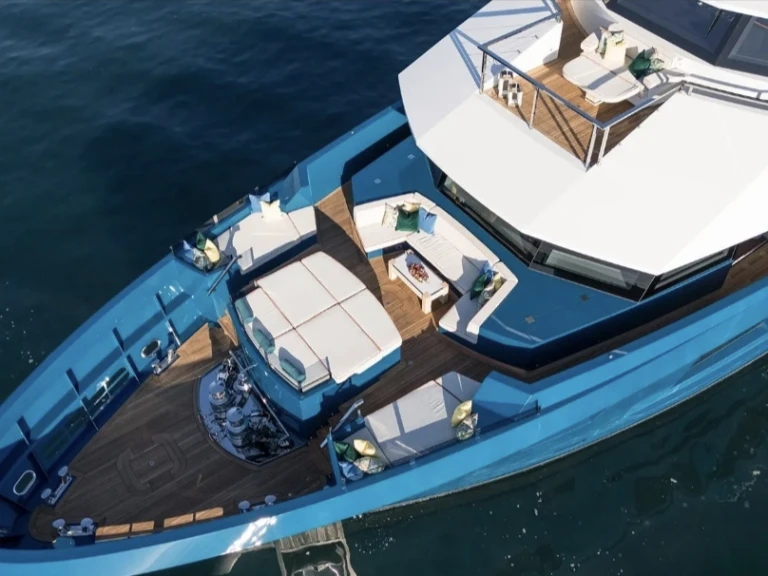 Wynajmij King Benji  First 45 w Saint-Tropez