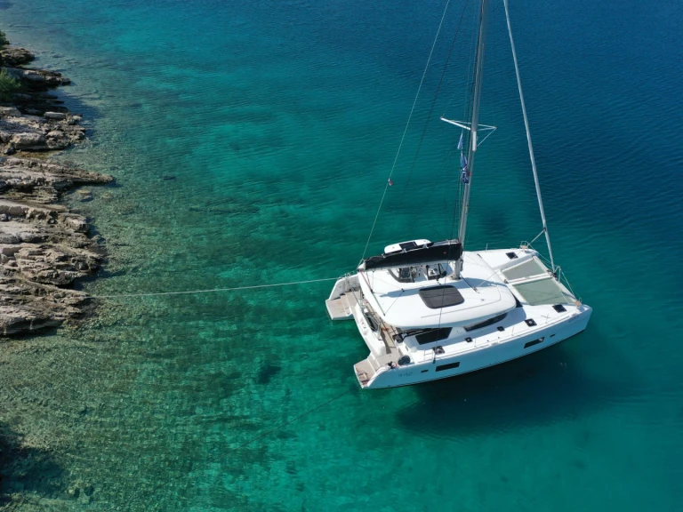 Katamaran do wynajmu w Donji Seget w najlepszej cenie