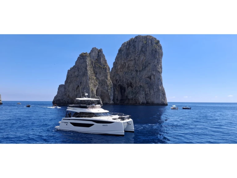 Wynajem w Castellammare di Stabia- Prestige Prestige M48 na SamBoat