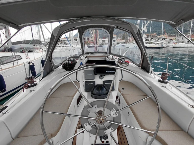 Bavaria Bavaria 36 między profesjonalistami a osobami prywatnymi w Lefkáda