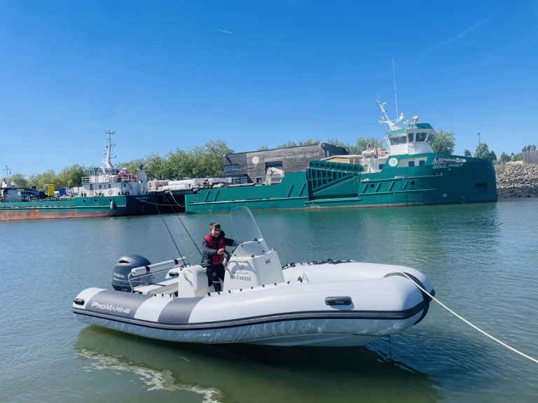 Wynajem łodzi Zodiac Pro Open 650 Ultimate w Arzon na SamBoat 