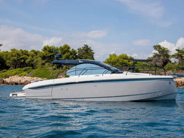 Wynajem łodzi Bénéteau Gran Turismo 40 w Denia na SamBoat 