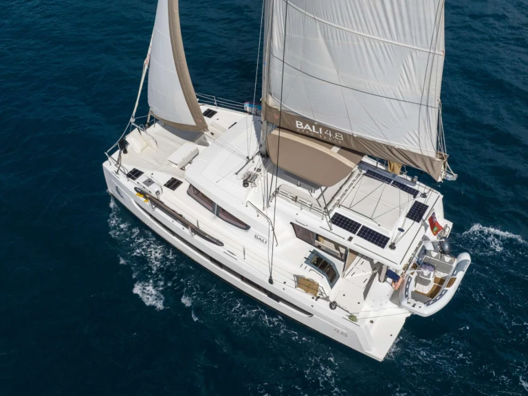 Wynajem łodzi Tortola tanio Bali 4.8