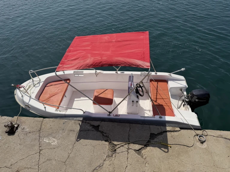 Wynajmij Prusa Marine Prusa 450 w Marsylia