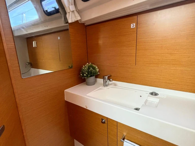 Wynajem w La Pobla de Farnals- Jeanneau Sun Odyssey 509 na SamBoat