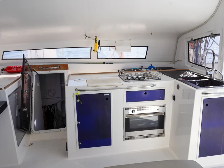 Wynajmij Marsaudon TS 42 w Sitges