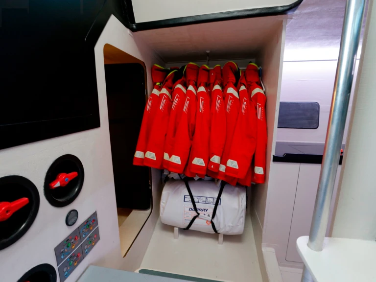 Wynajmij Żaglowiec z lub bez skippera  w Barcelona