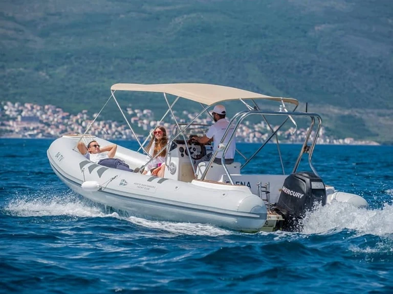 Wynajem w Tivat-  Stingray Predator 640 na SamBoat