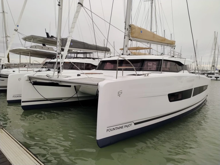Wynajmij Katamaran z lub bez skippera Fountaine Pajot w Preveza